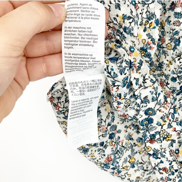 Madewell Carmelina Flutter-Sleeve Top in Blossoming Vines, Size P0 - Picture 10 of 11